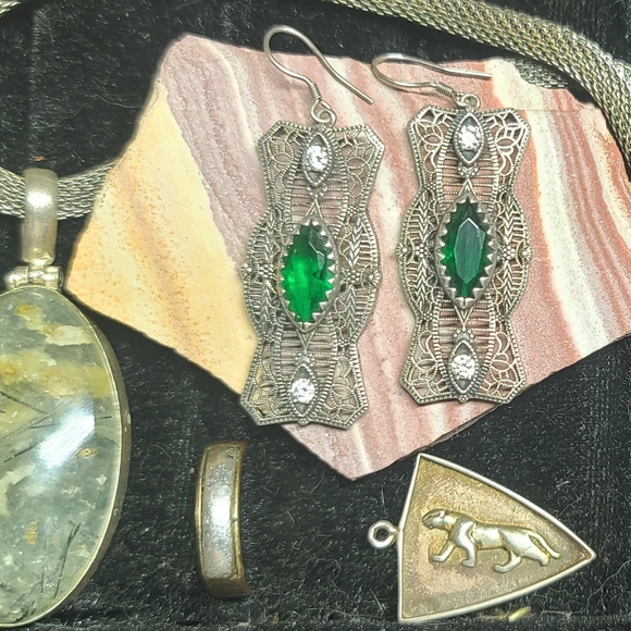 Emerald & CZ Silver Filigree Edwardian Reproduction Earrings - Picture 11 of 11